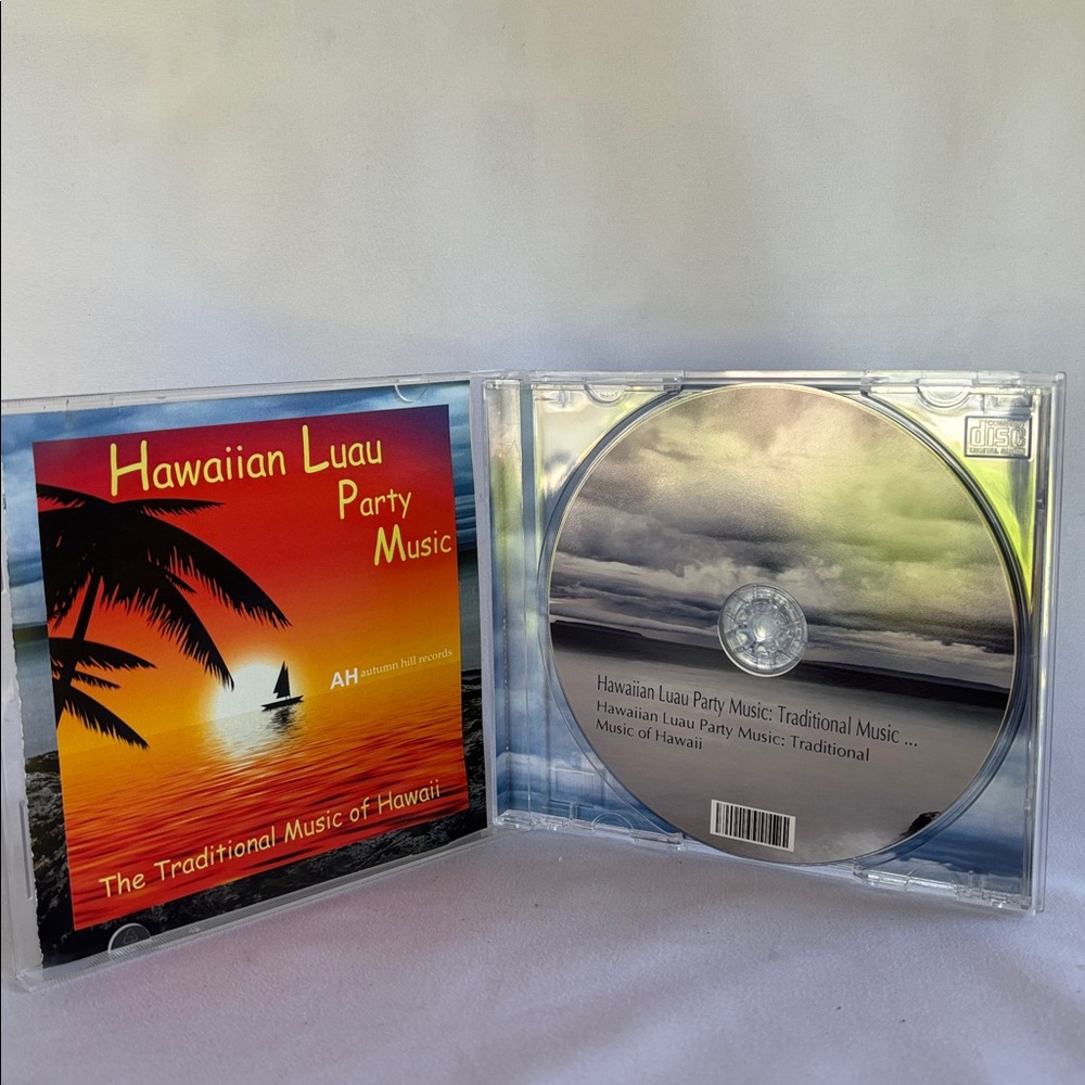 LIKE NEW!! HAWAIIAN LUAU PARTY MUSIC CD - Picture 5 of 8